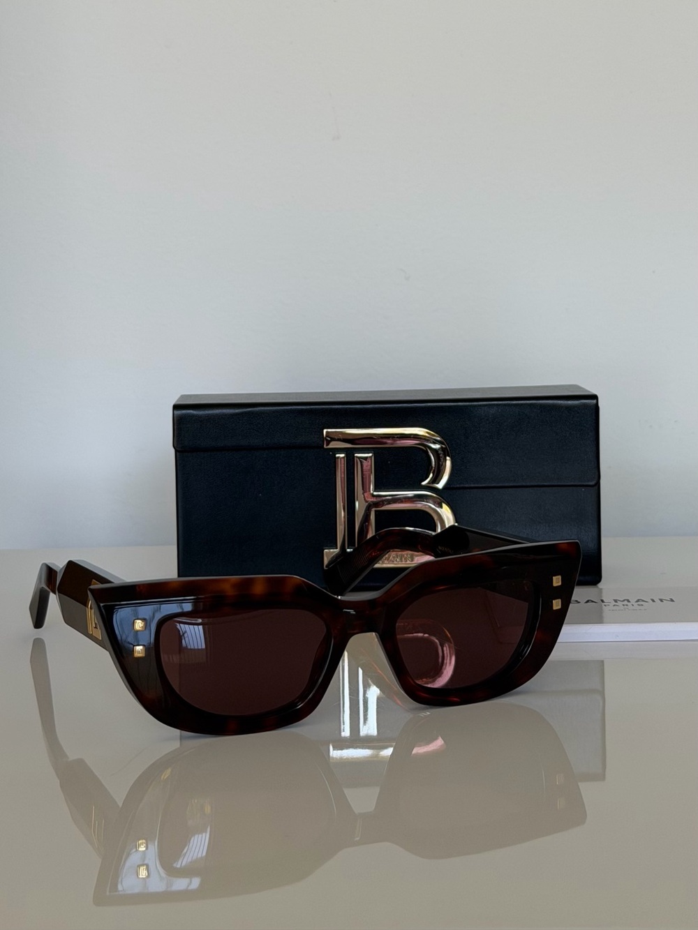 Balmain Brown Cat-Eye Sunglasses with Gold Accents B-Aura Havanna